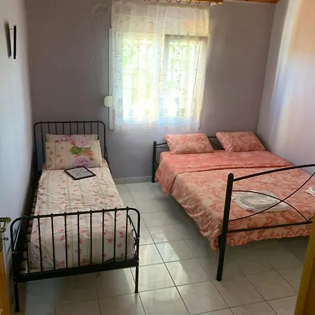 Virginia House Tatil Evi Nea Kallikrateia
