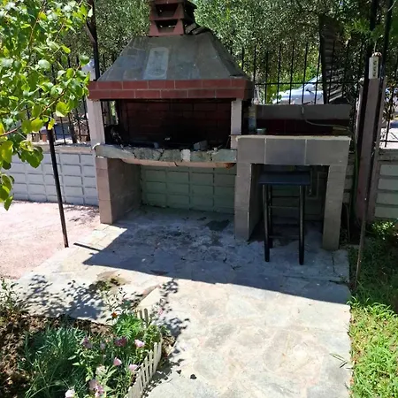 Holiday home Virginia House Nea Kallikrateia